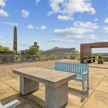 Princes Street Suites-2